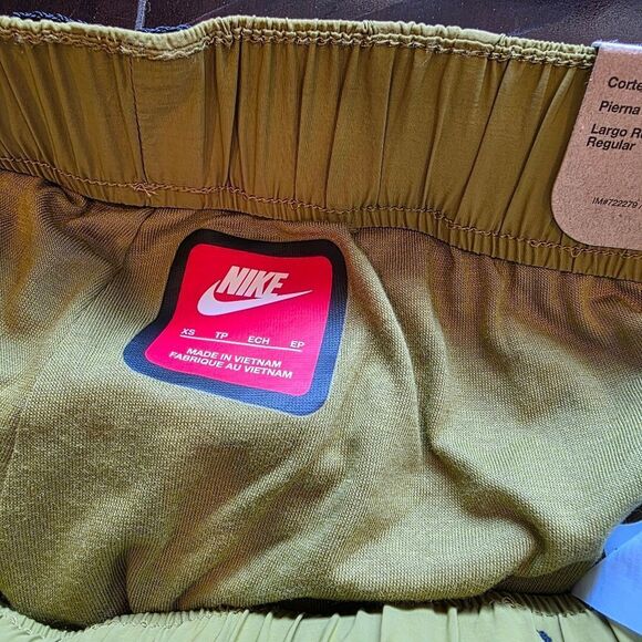 Nike Pants Tech Pack Woven Cargo Lined Sportswear Green FZ0756-307 Men's XS New - Picture 10 of 15